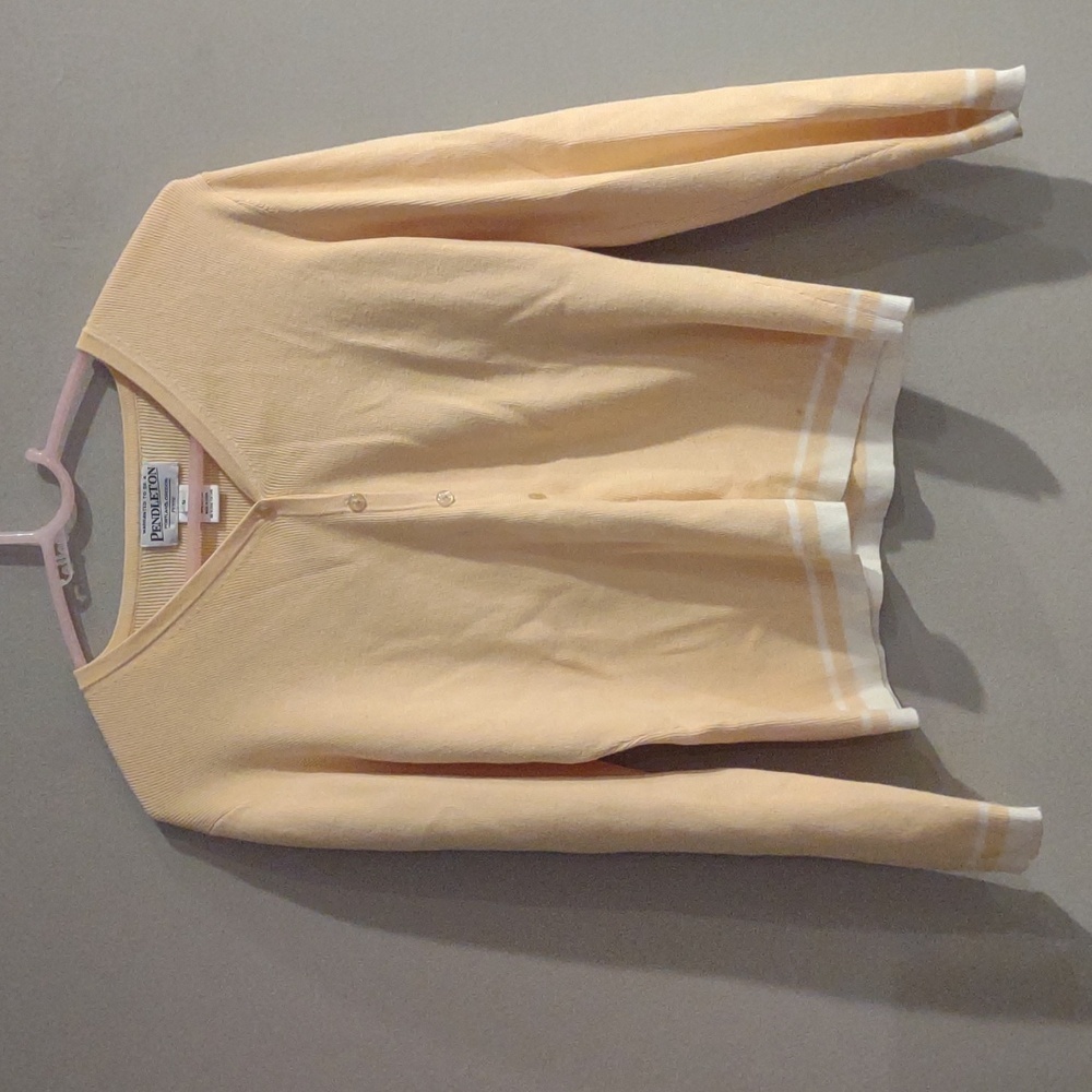 Pendleton women's small petite classic yellow button down cardigan